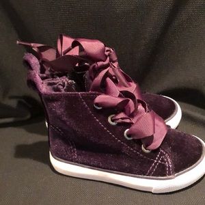 Cat & Jack purple hi top toddler girls size 6